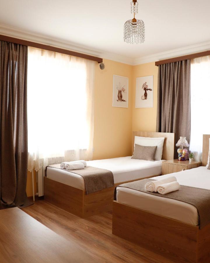 Seva Guesthouse And Cottages Byurakan מראה חיצוני תמונה