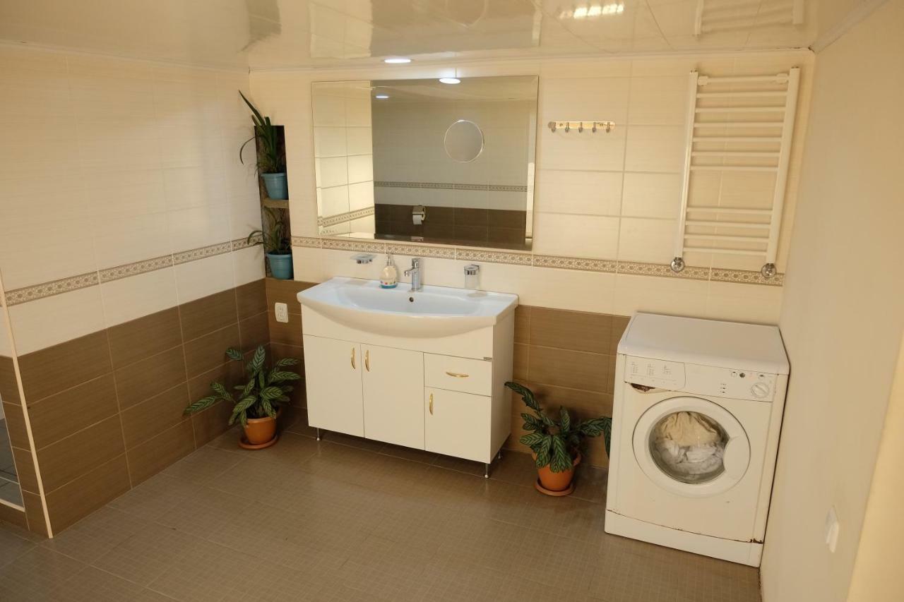 Seva Guesthouse And Cottages Byurakan מראה חיצוני תמונה