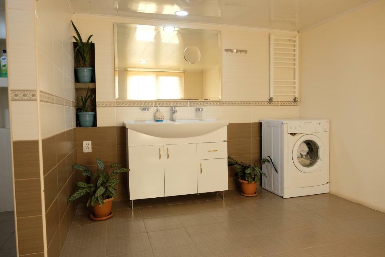 Seva Guesthouse And Cottages Byurakan מראה חיצוני תמונה
